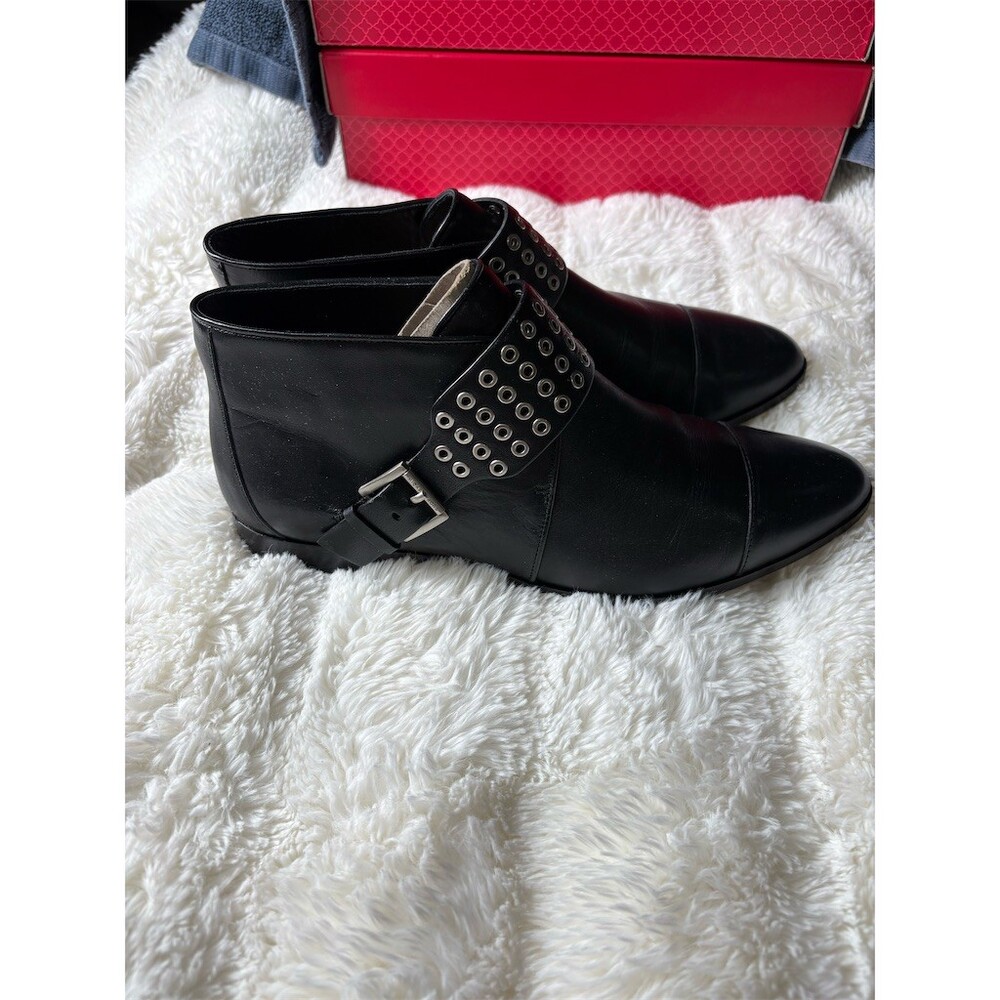 Michael Kors Womens Ankle Booties Black Grommet Strap Buckle Size 8.5M - Picture 2 of 8